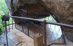 ミヒンドゥ洞窟