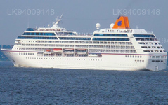 Oceania Insignia by Oceania Cruises